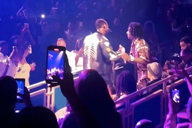 Usher spotted 21 Savage in the crowd at his show and made him sing “My Boo”