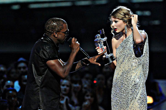 Kanye West Breaks The VMA Stage During Taylor Swift