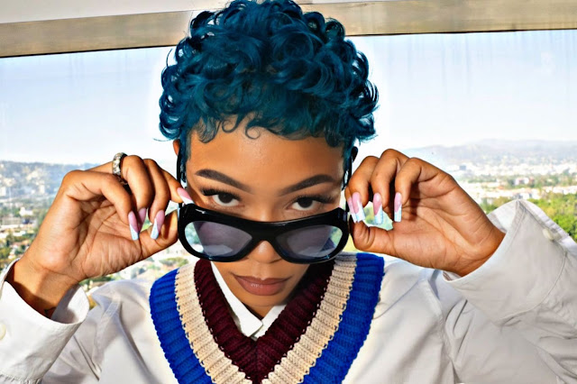 Coi Leray Assertively Responds to Onstage Incident Involving Object