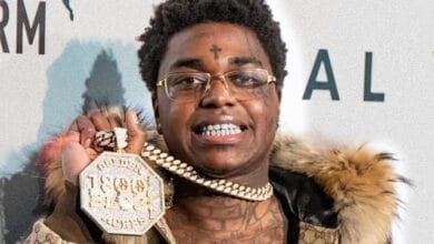 Kodak Black Arrives Late To Performance, And Offers To Pay Venue To Perform For Fans -WhatsOnRap Kodak Black Arrives Late To Performance, And Offers To Pay Venue To Perform For Fans
