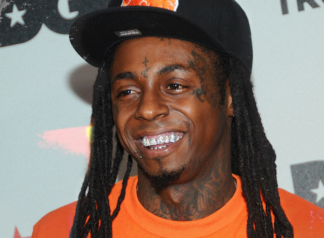 Lil Wayne Breaks Down As He Shares A Touching Story About Losing His Father As A Kid - WhatsOnRap Lil Wayne has opened up about the surprising way in which the death of his father impacted his life…