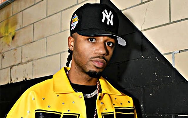 Metro Boomin Shares Thoughts on Rap's State Amidst Drake and Kendrick Lamar Beef | WhatsOnRap Metro Boomin Signals Resurgence of Hip-Hop Amid Drake and Kendrick Lamar Feud