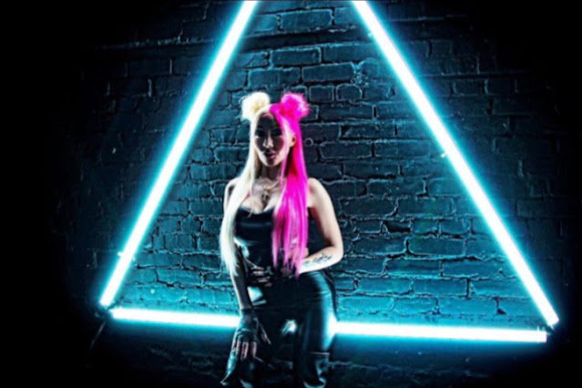 Up & Coming Artist VANIAH XO And Her Relationship With XXXTENTACION - FULL INTERVIEW - Talks Upcoming LLJ Tribute Track Music Video/Docuseries | WhatsOnRap Vaniah XO